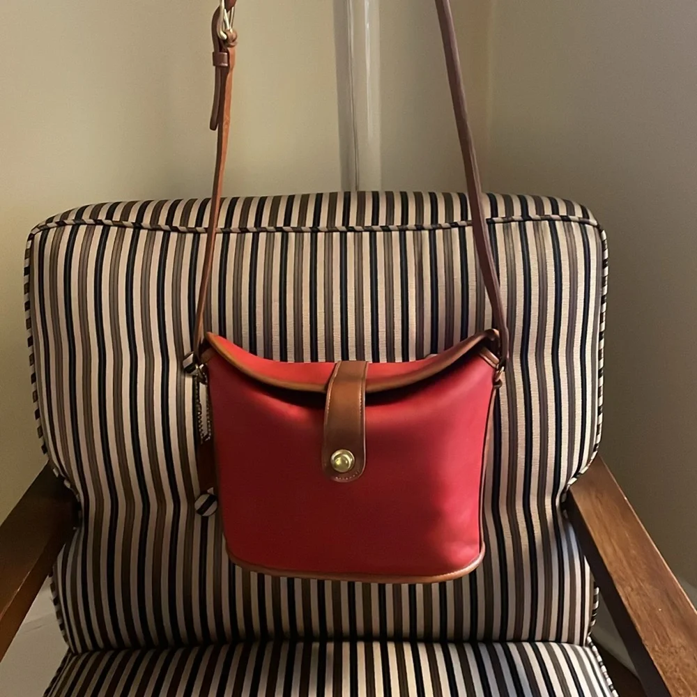 Vintage Coach Binocular Spectator 6853 (9853) RED WITH TABAC and brass - Picture 2 of 15